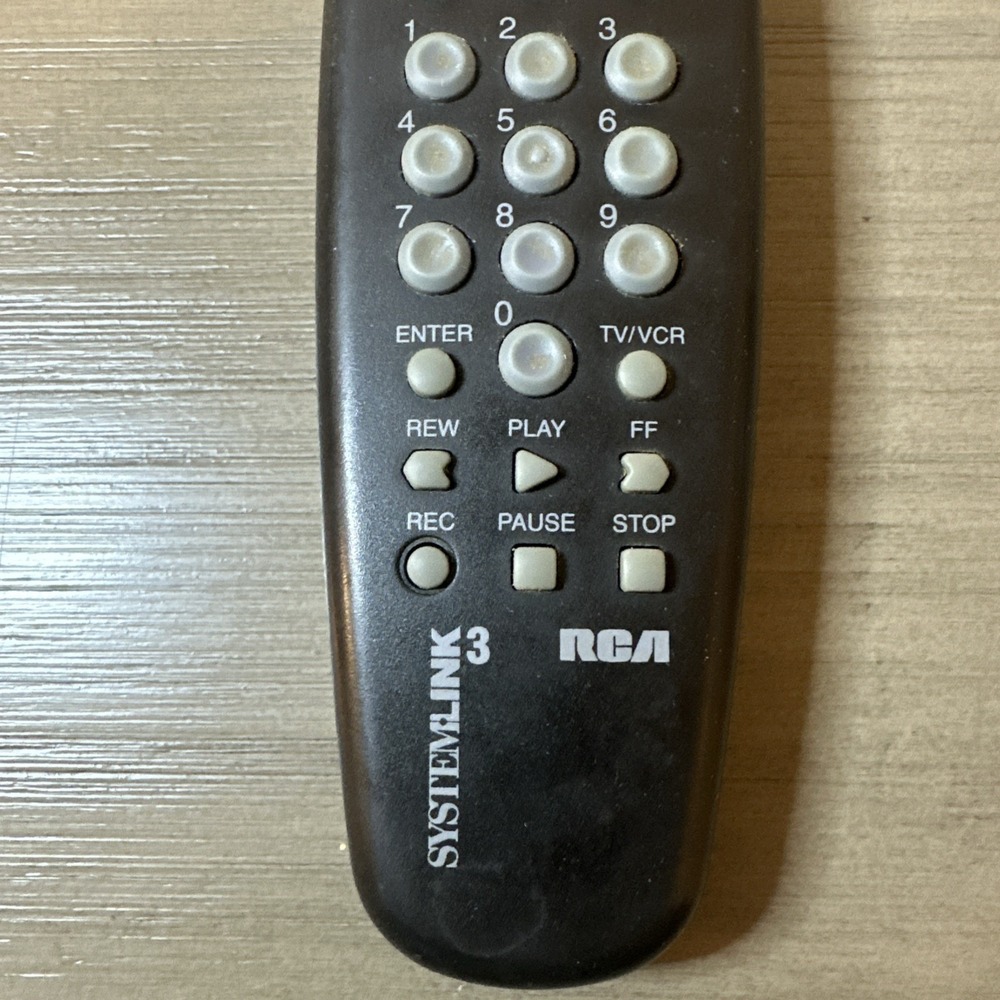 RCA System Link 3 Remote Control, Model RC300C - Picture 3 of 5